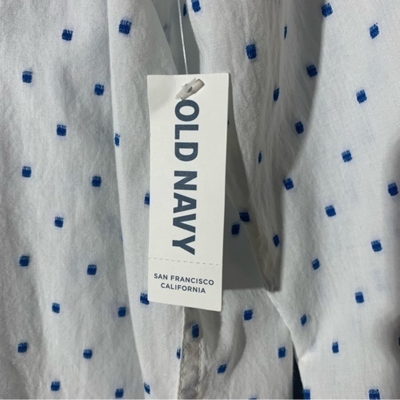 Old Navy Square Dot Button Down Shirt - Picture 5 of 11